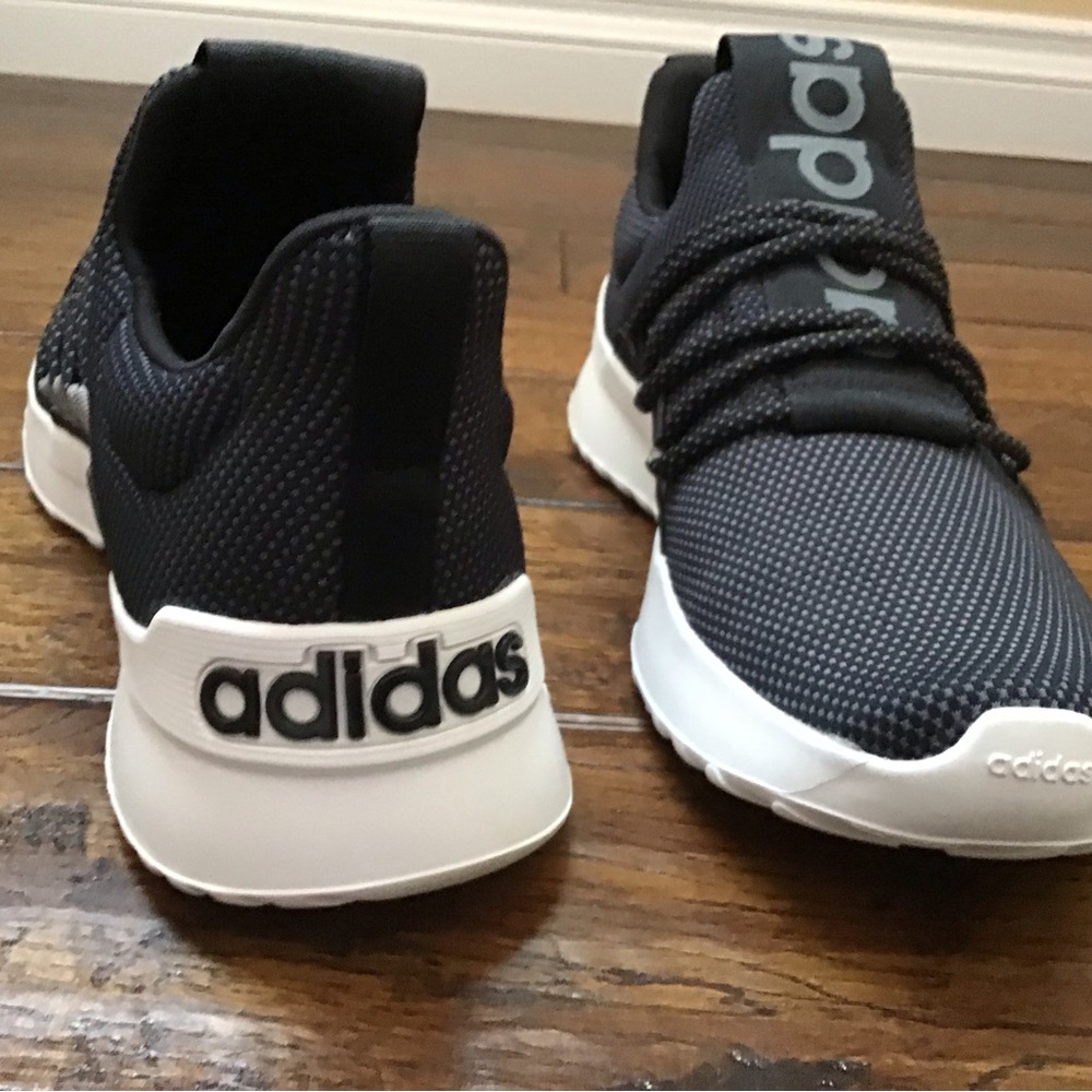 Adidas Lite Racer Adapt 5.0 running shoes for men. US 10